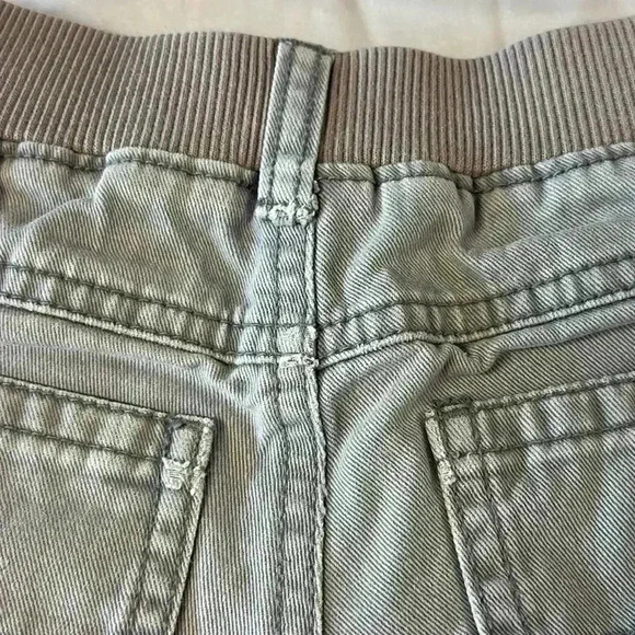 Gymboree - pull on denim jeans. Size  2T - Picture 4 of 4